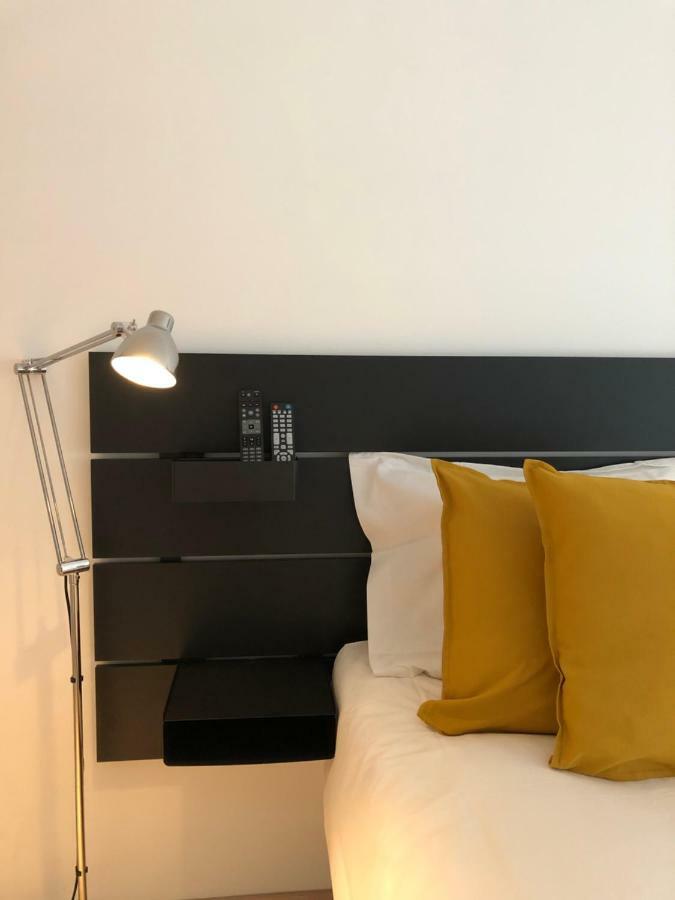 Mademoiselle Citadelle Hotel Намюр Екстериор снимка